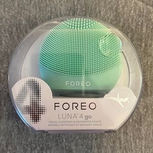 Foreo Luna 4 go (Green) | + Ships Free!